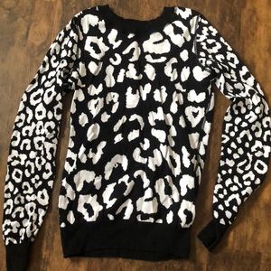 Xs express sweater